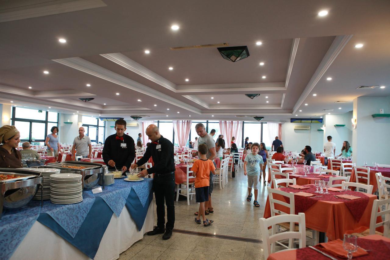 Hotel Club Esse Costa Dello Jonio à Mandatoriccio Marina Extérieur photo