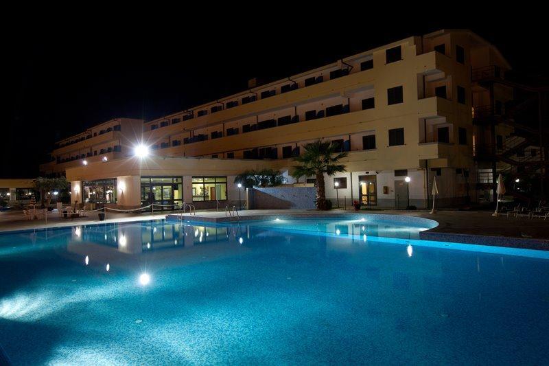 Hotel Club Esse Costa Dello Jonio à Mandatoriccio Marina Extérieur photo